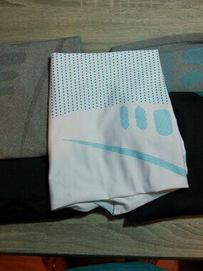 Five Men Athletic Compression Shirt Workout Shaper Tank Size XL (F)